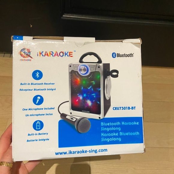 iKaraoke Bluetoth Karaoke Singalong - Picture 2 of 3